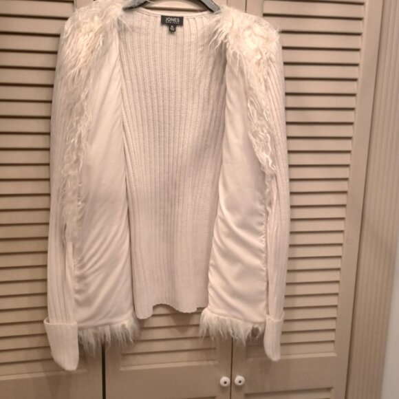 Jones New York Open Front Long Sleeve Cardigan Sweater with Fur Trim. - Picture 4 of 5